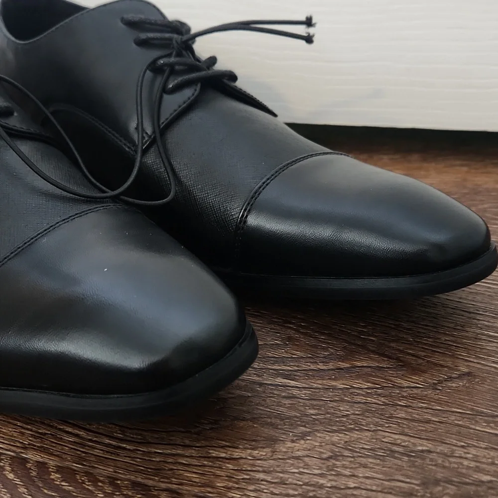 NEW Calvin Klein Mens Black Oxford, size 7.5